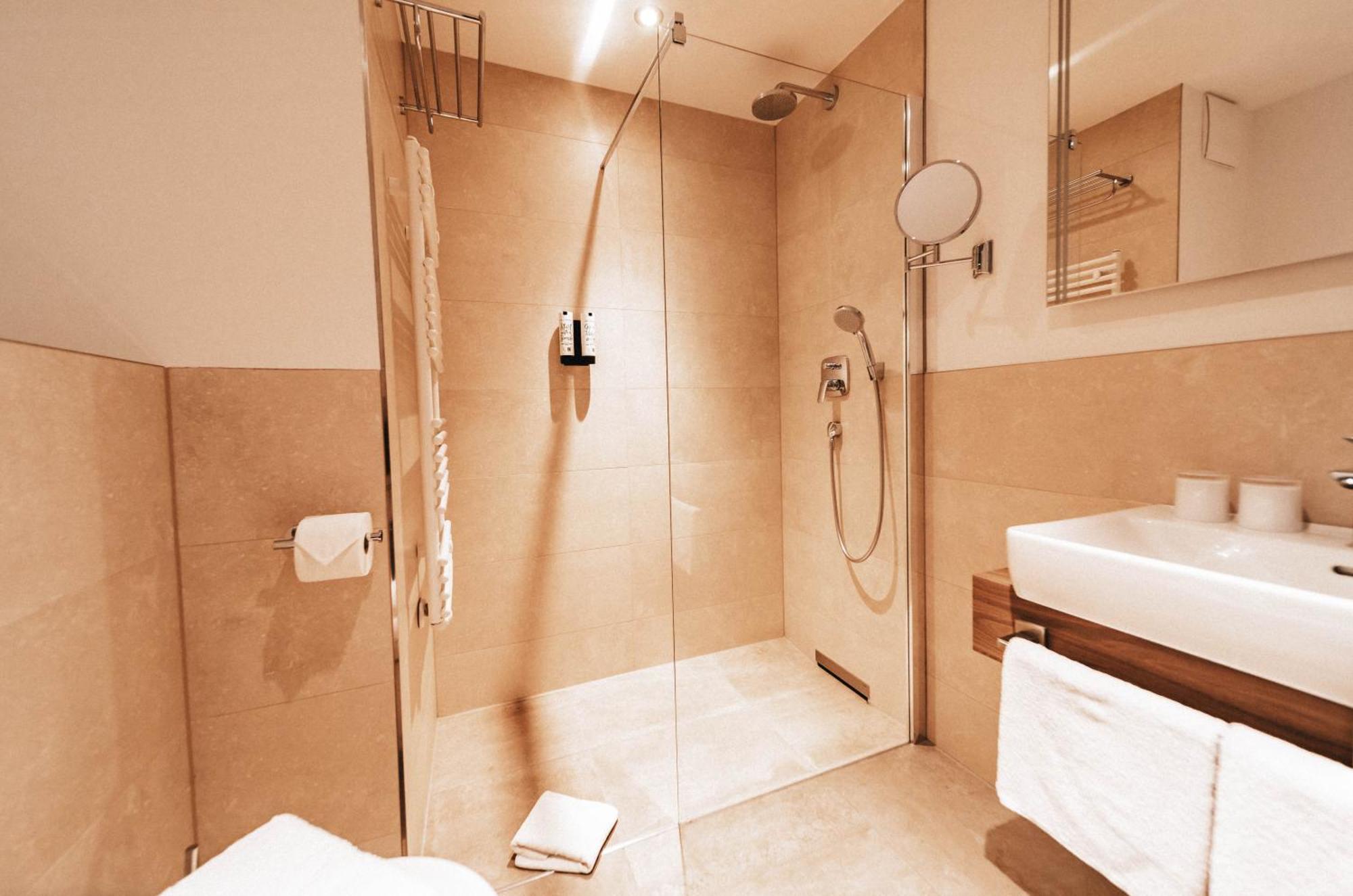 Fontane Hotel 施沃费德 外观 照片